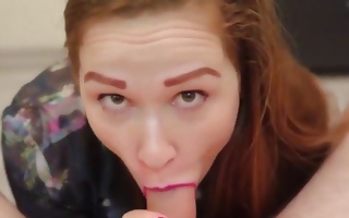 Teen darling sucking on a lengthy and scrumptious fuck stick